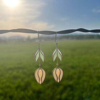 Tulipa // Stained Glass Resin Earrings