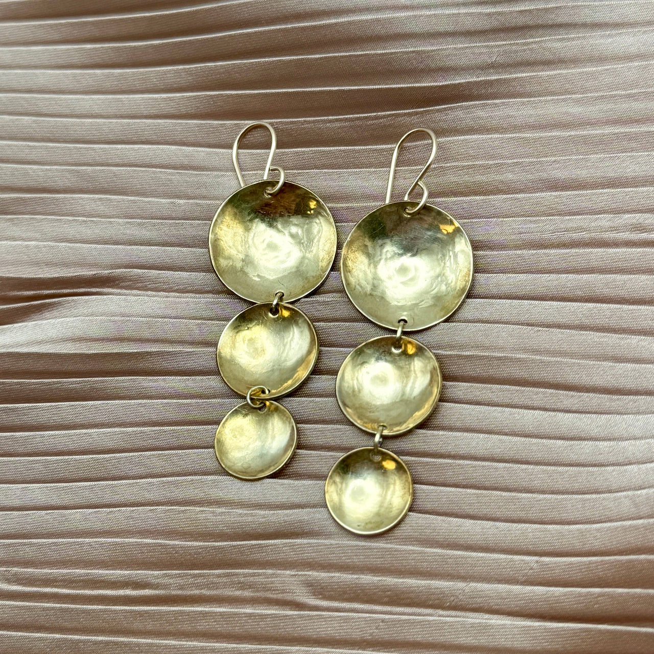 Pebble Earrings: Gold / Small