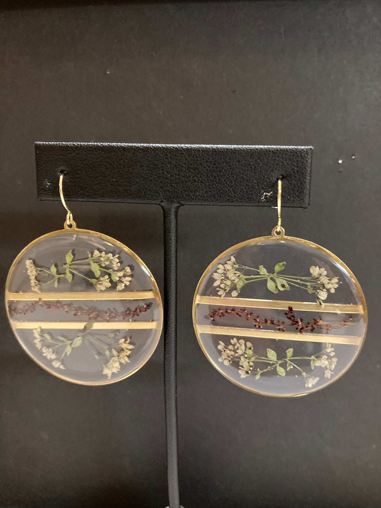 Tri-grass circle earrings