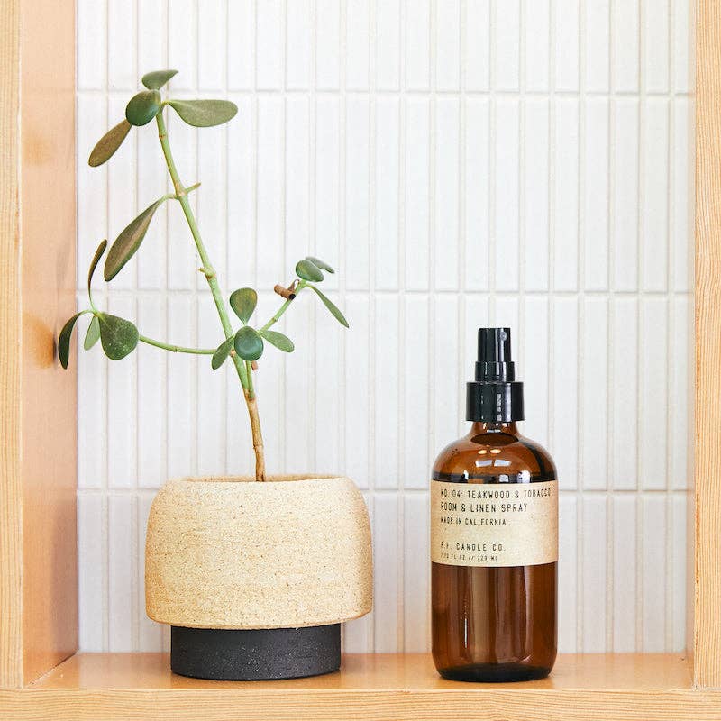 Teakwood & Tobacco -  Room & Linen Spray: 7.75 oz