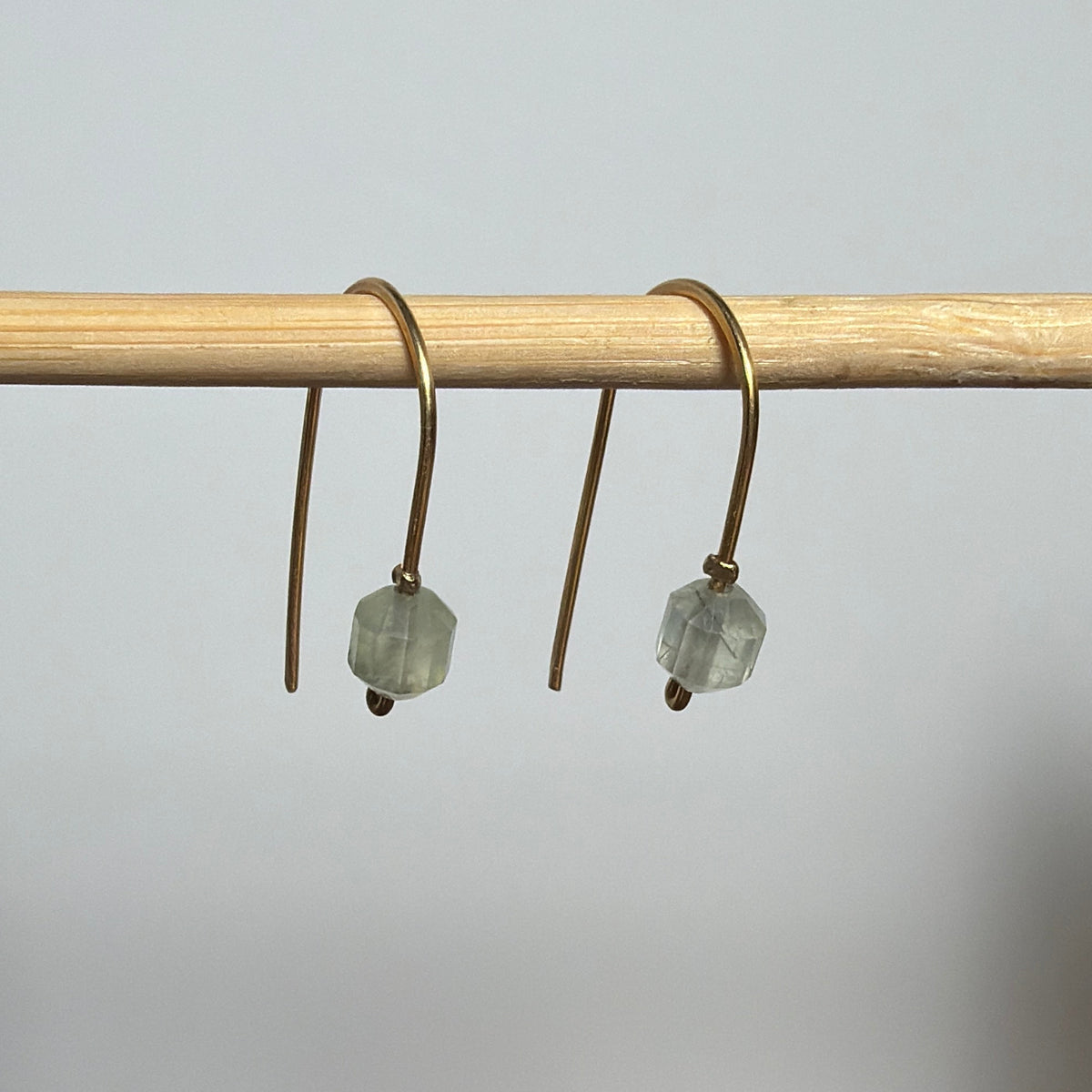 Prehnite Drip Earrings