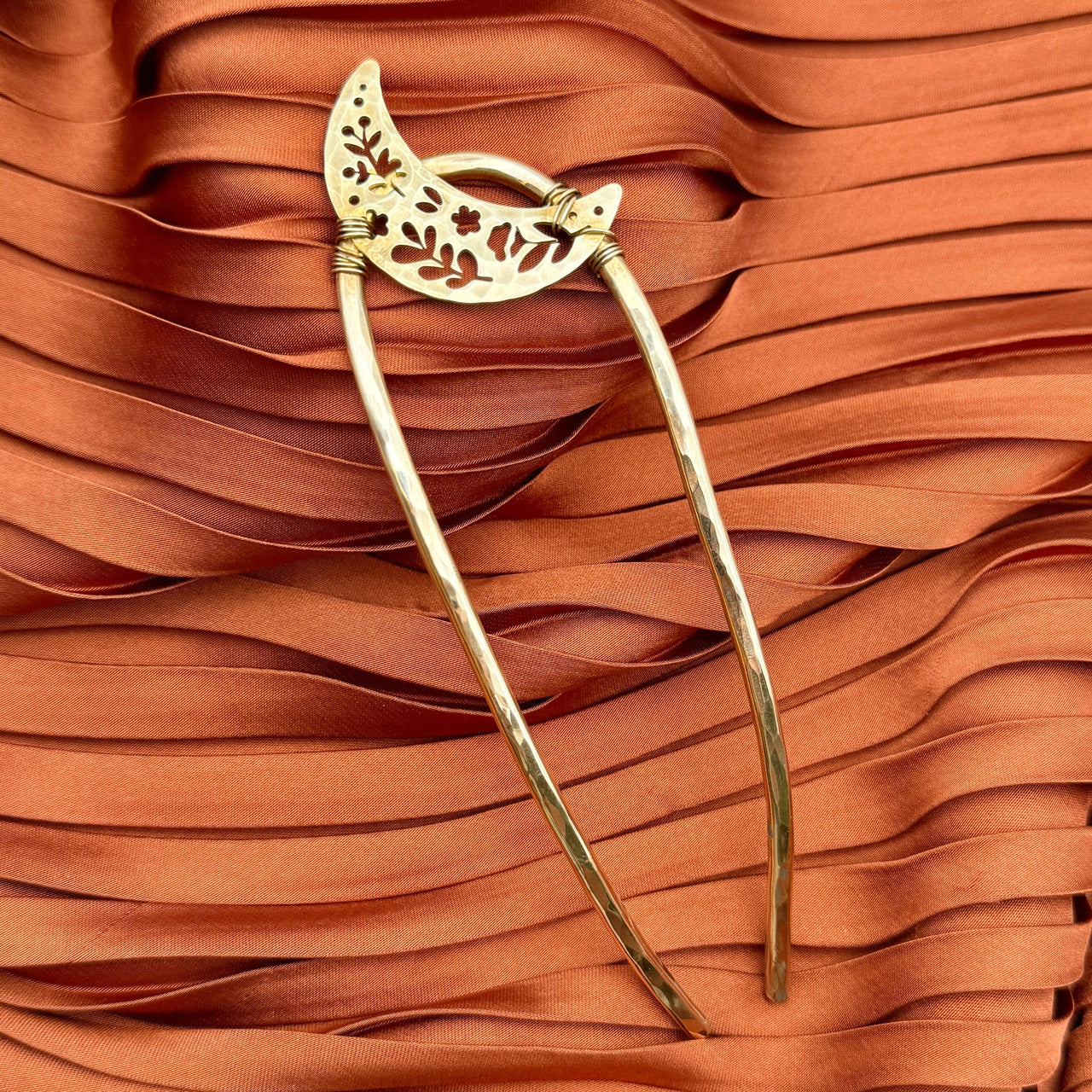 Moon Garden Hair Fork: Gold