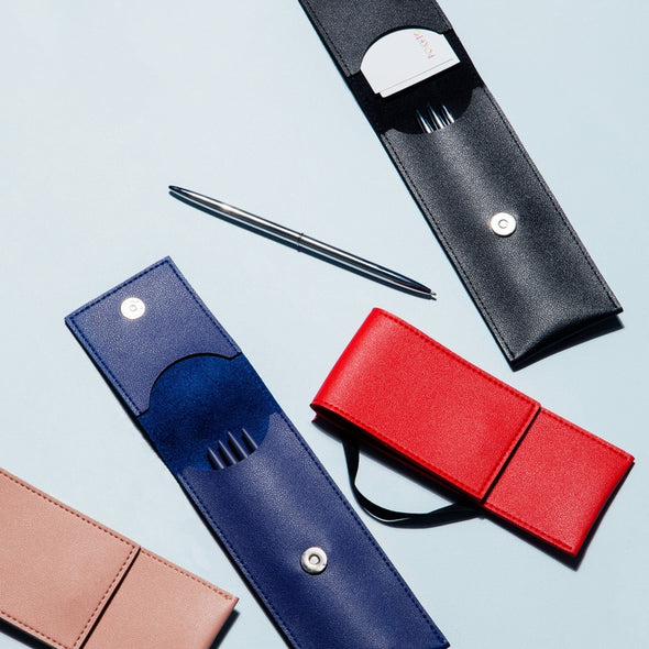 Elastic Minimalist Pen Pouch in Red