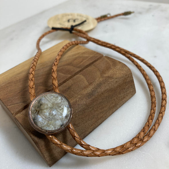 Small Pendant Bolo Tie